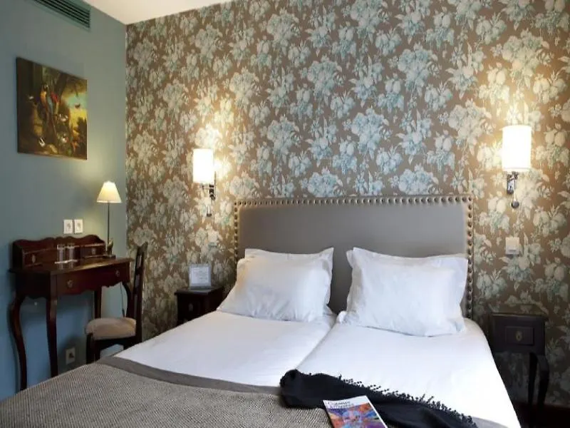 Royal Saint Germain 3* París